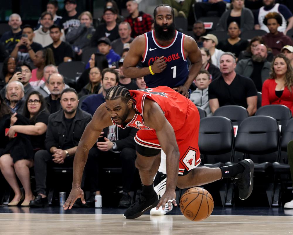 对裁判也应 对裁判也应