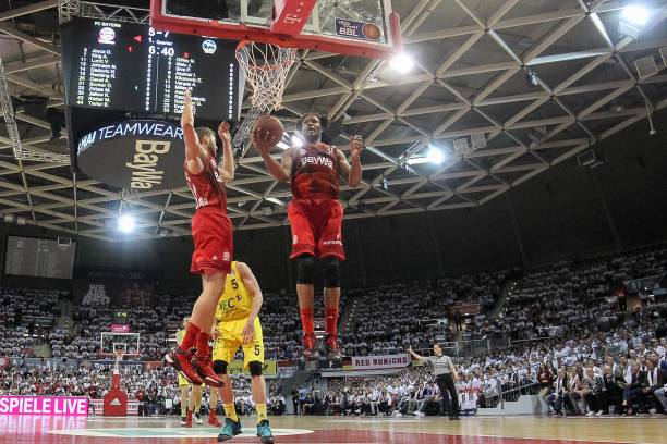 而且显示出 而且显示出